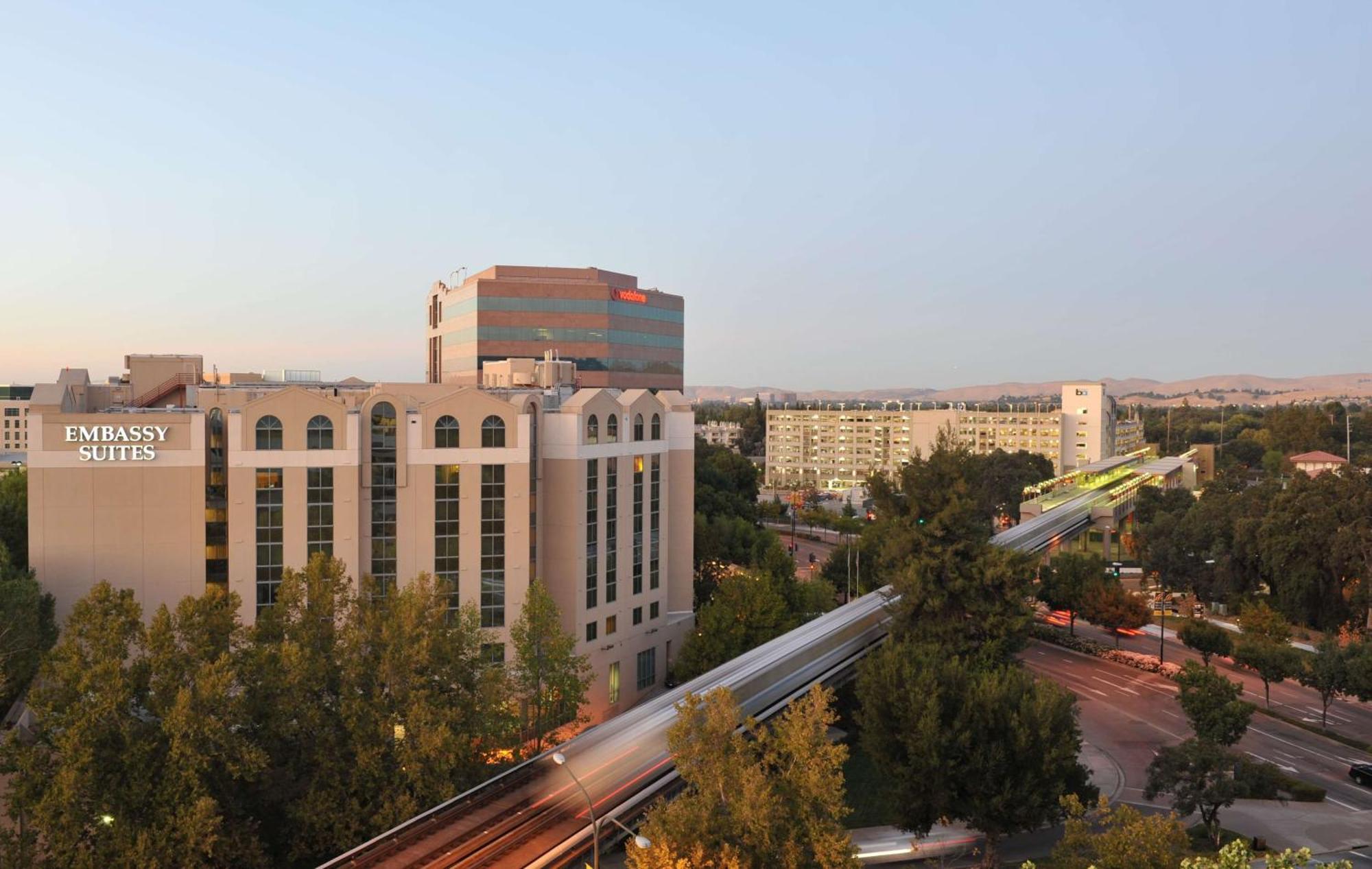 Embassy Suites By Hilton Walnut Creek Dış mekan fotoğraf