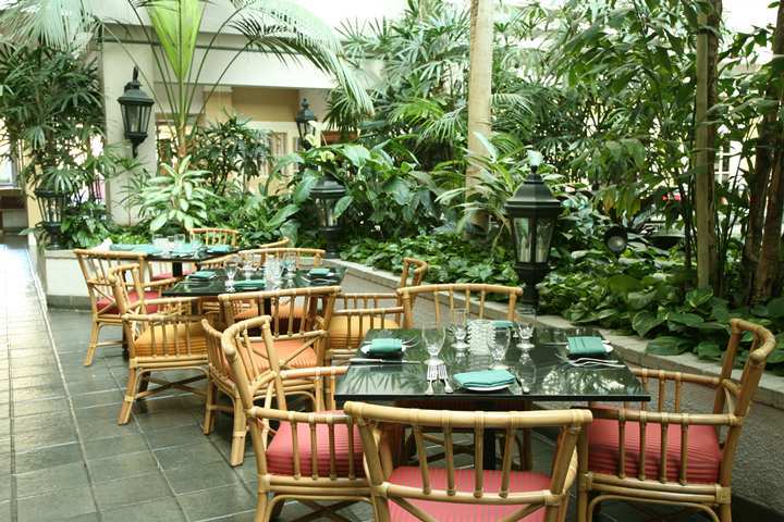 Embassy Suites By Hilton Walnut Creek Restoran fotoğraf